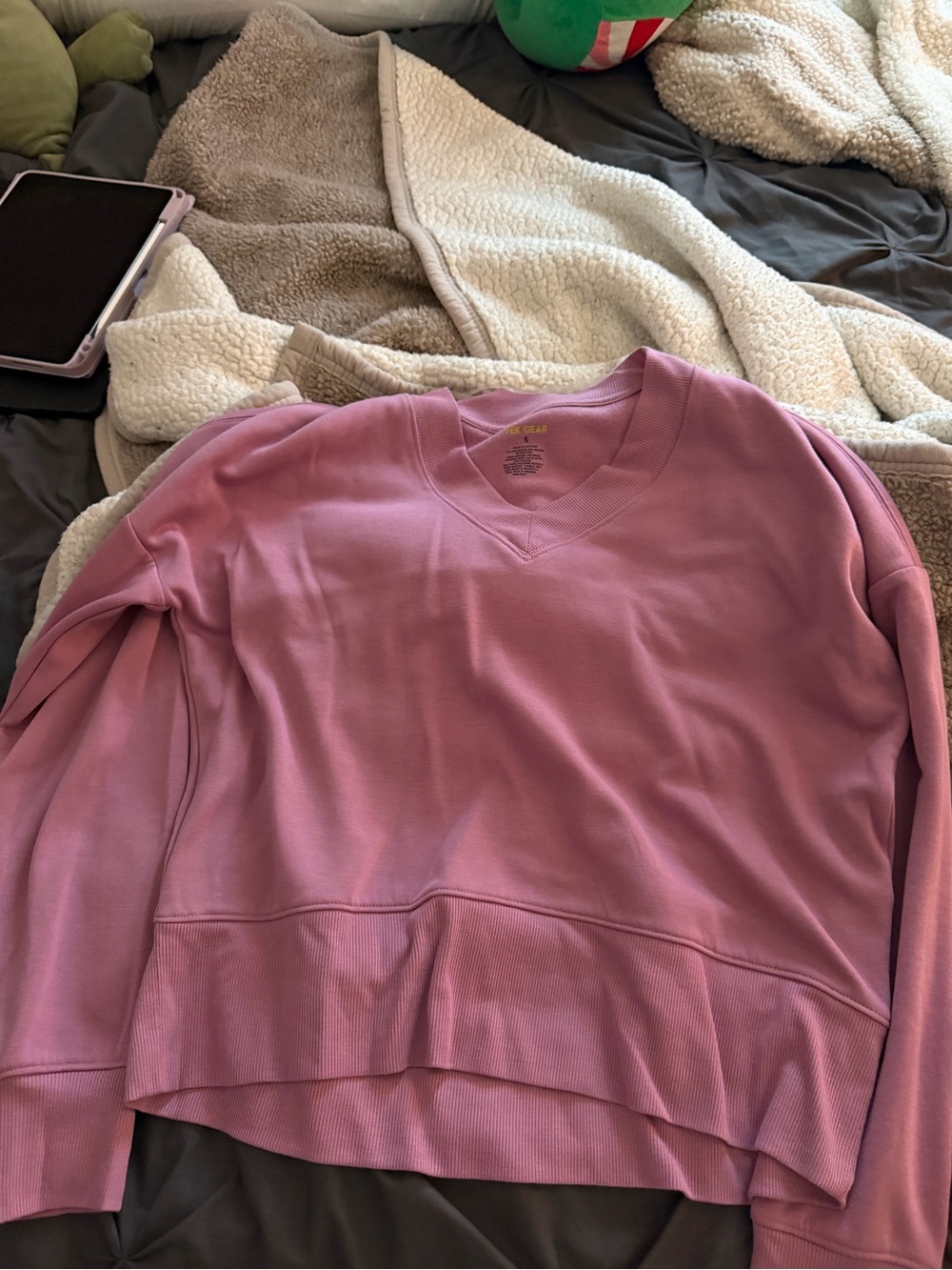 tek gear Mauve Crewneck Sweatshirt